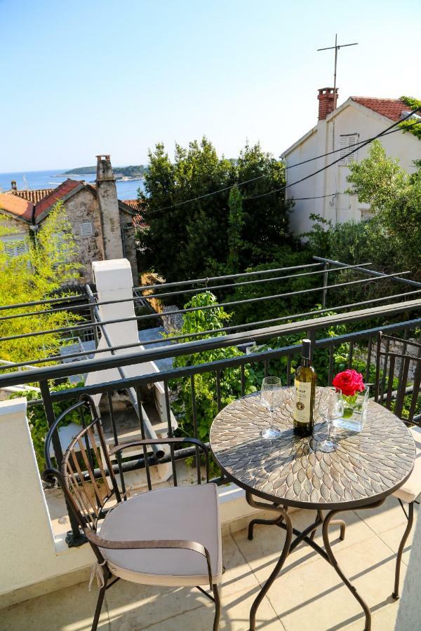 Apartments Sunset Hvar Town Exterior photo